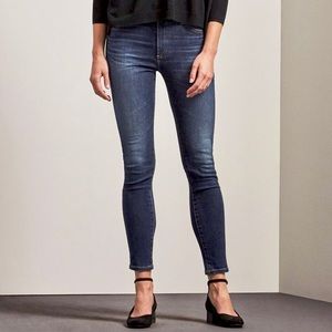 AG Farrah High Rise Skinny Ankle 4 Yr Rapids sz 32